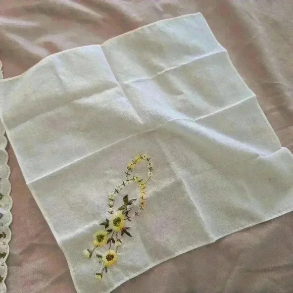 Pair of ladies floral handkerchiefs  purple and yellow - Picture 7 of 7